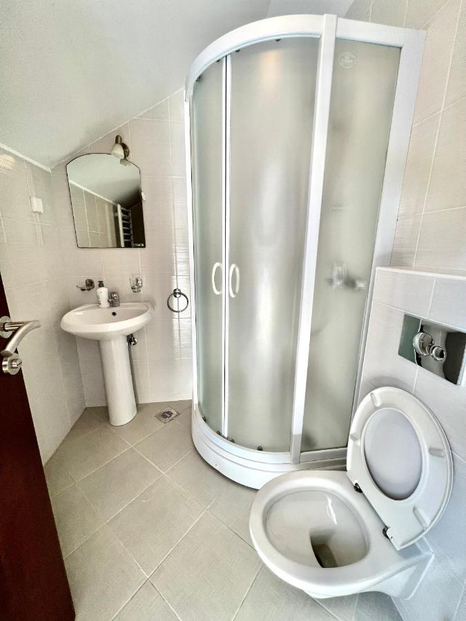 Apartments Family Tivat Exterior foto