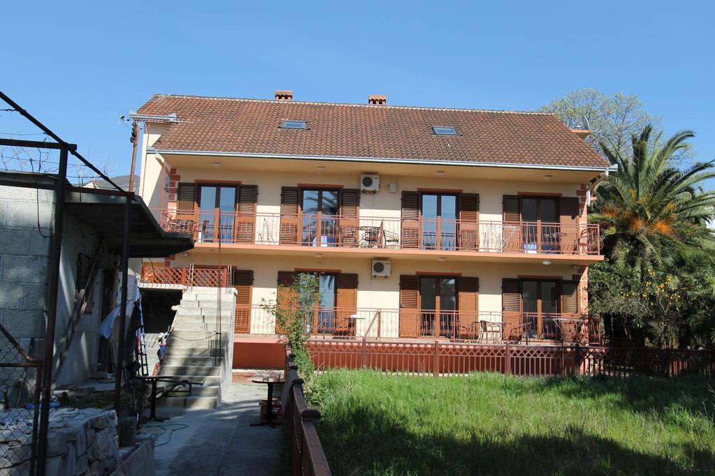 Apartments Family Tivat Zimmer foto